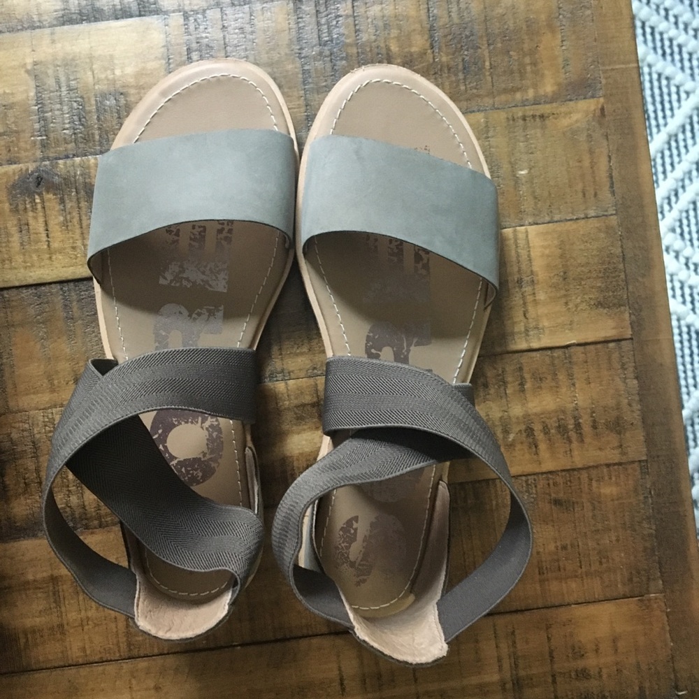 Sorel sandals